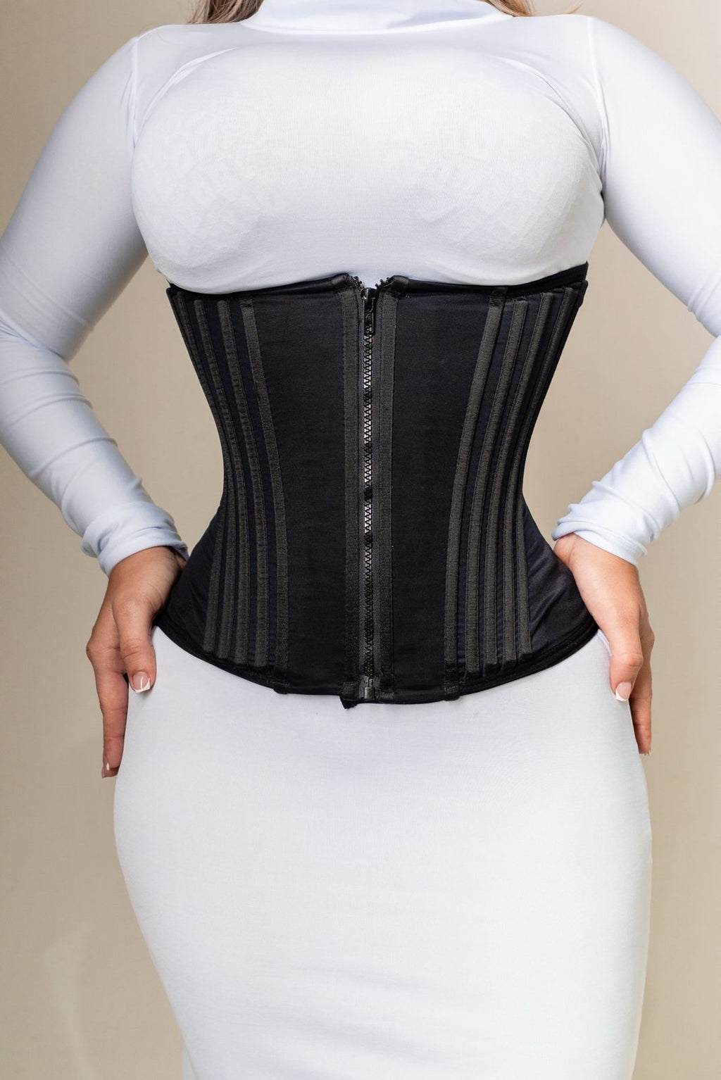 Cinta Modeladora 30 Barbatanas com Ziper Regulador